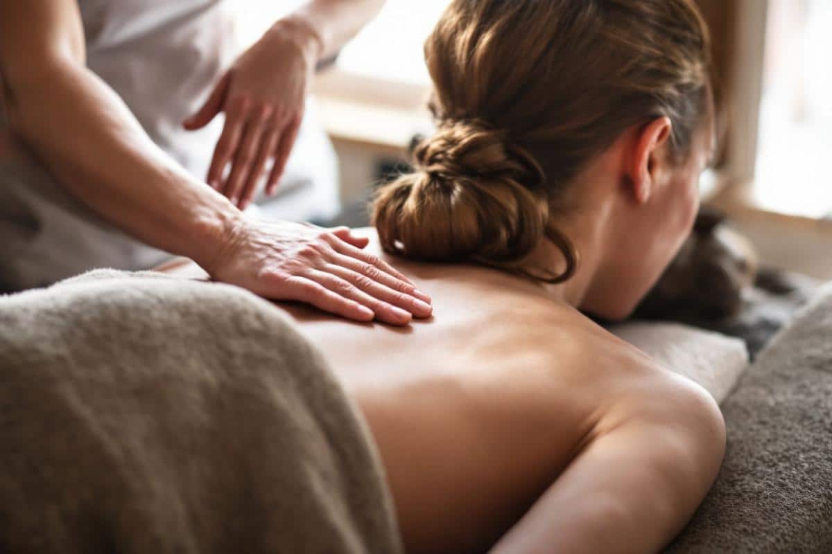 Massage Amma assis : principe, bienfaits et déroulement