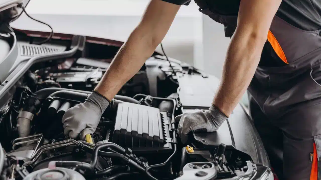« jusqu’à 97 % de l’usure du moteur », les experts alertent sur cette option très appréciée qui détruit votre voiture en silence