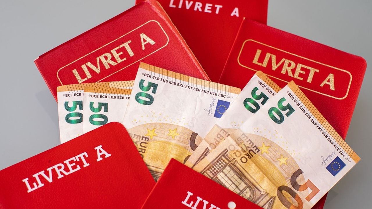 paris: livret a, le placement prefere des francais a atteint des records de collecte
